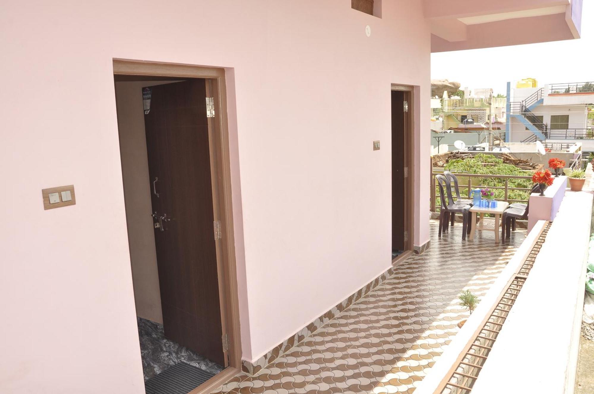 Classic Homestay Хампи Номер фото